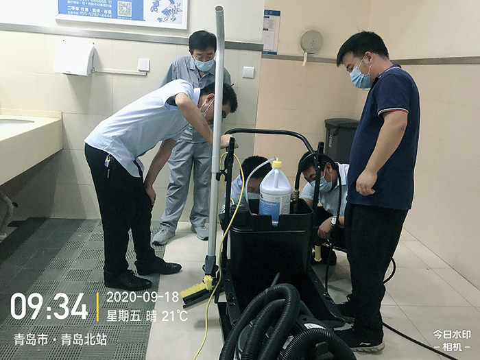 廁寶無(wú)接觸式深度清潔車 廁寶無(wú)接觸式深度清潔車