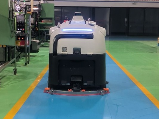 驚爆！電子廠國慶清潔工糾紛，坦力工業掃地機器人成救星